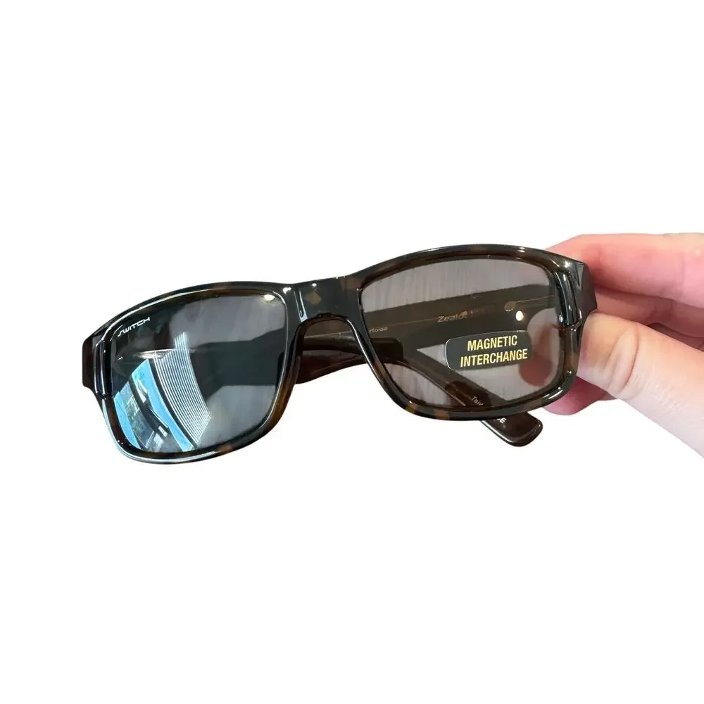 NWOT Switch Sunglasses Zealot in turtoise